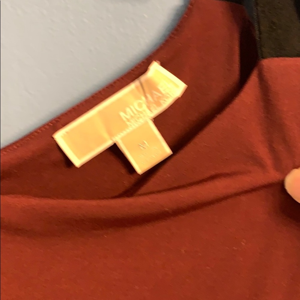 Michael Kors cold shoulder tie wine shirt Medium - Picture 2 of 4